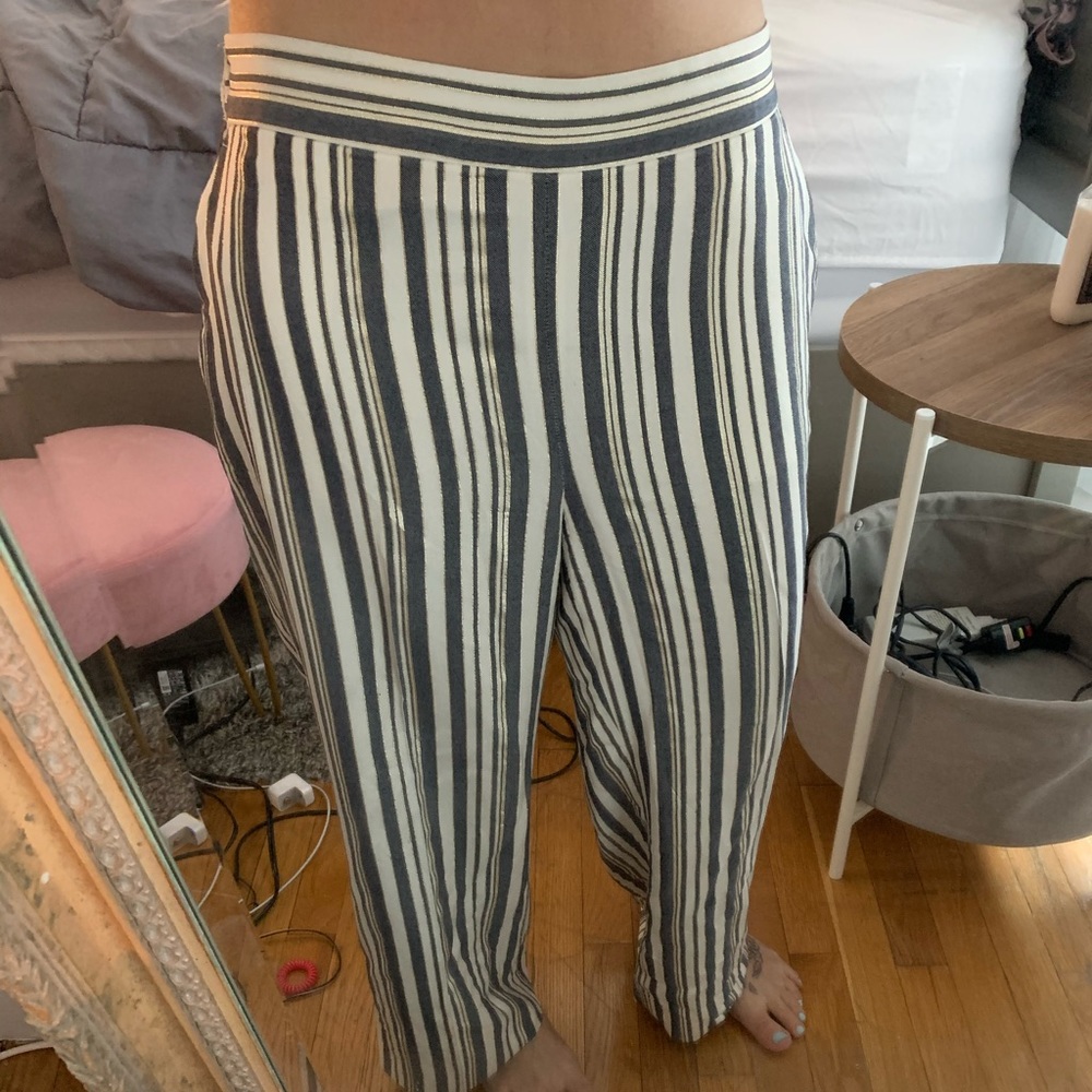 $3 w/ bundle Loft striped pants